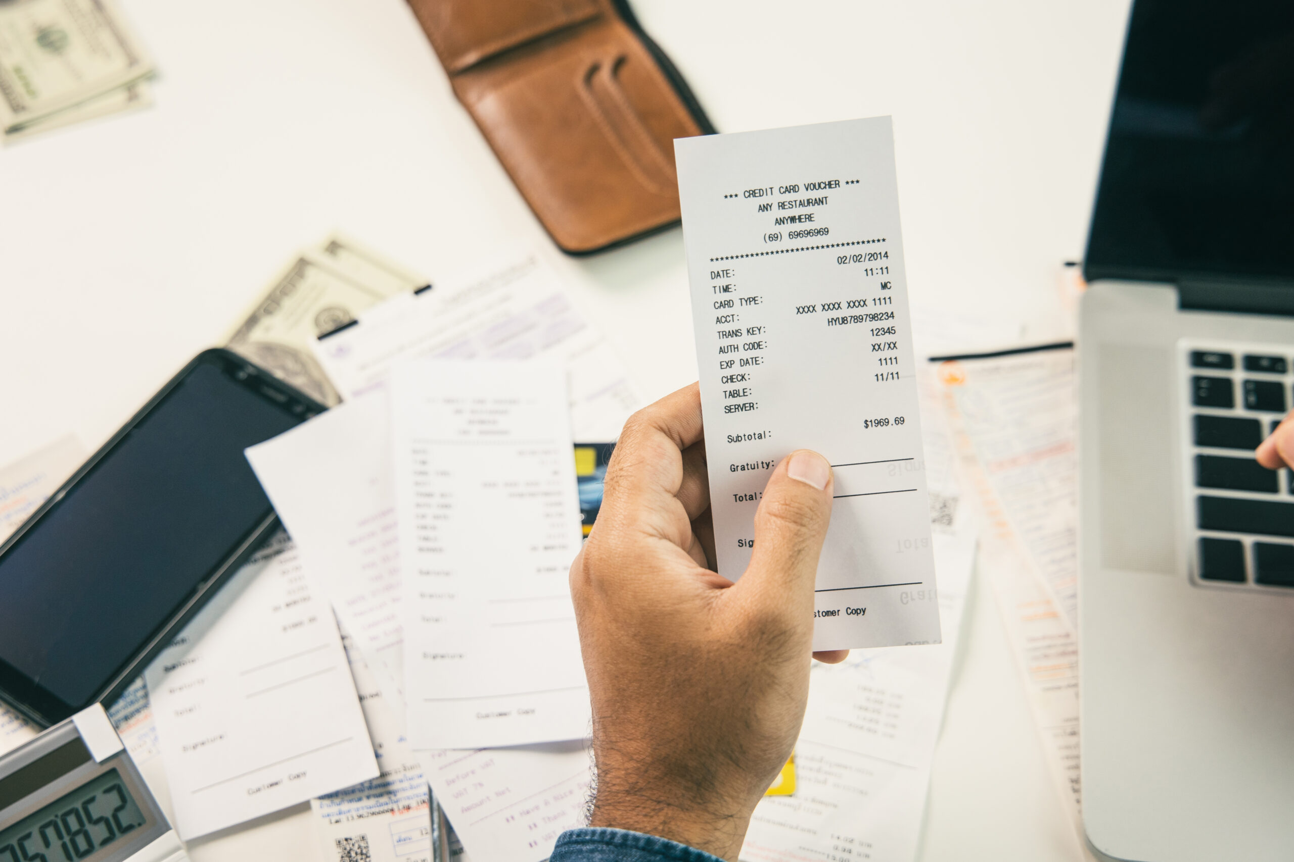 Para emitir nota fiscal o que precisa? Conheça o processo passo a passo e saiba como emitir a sua corretamente.